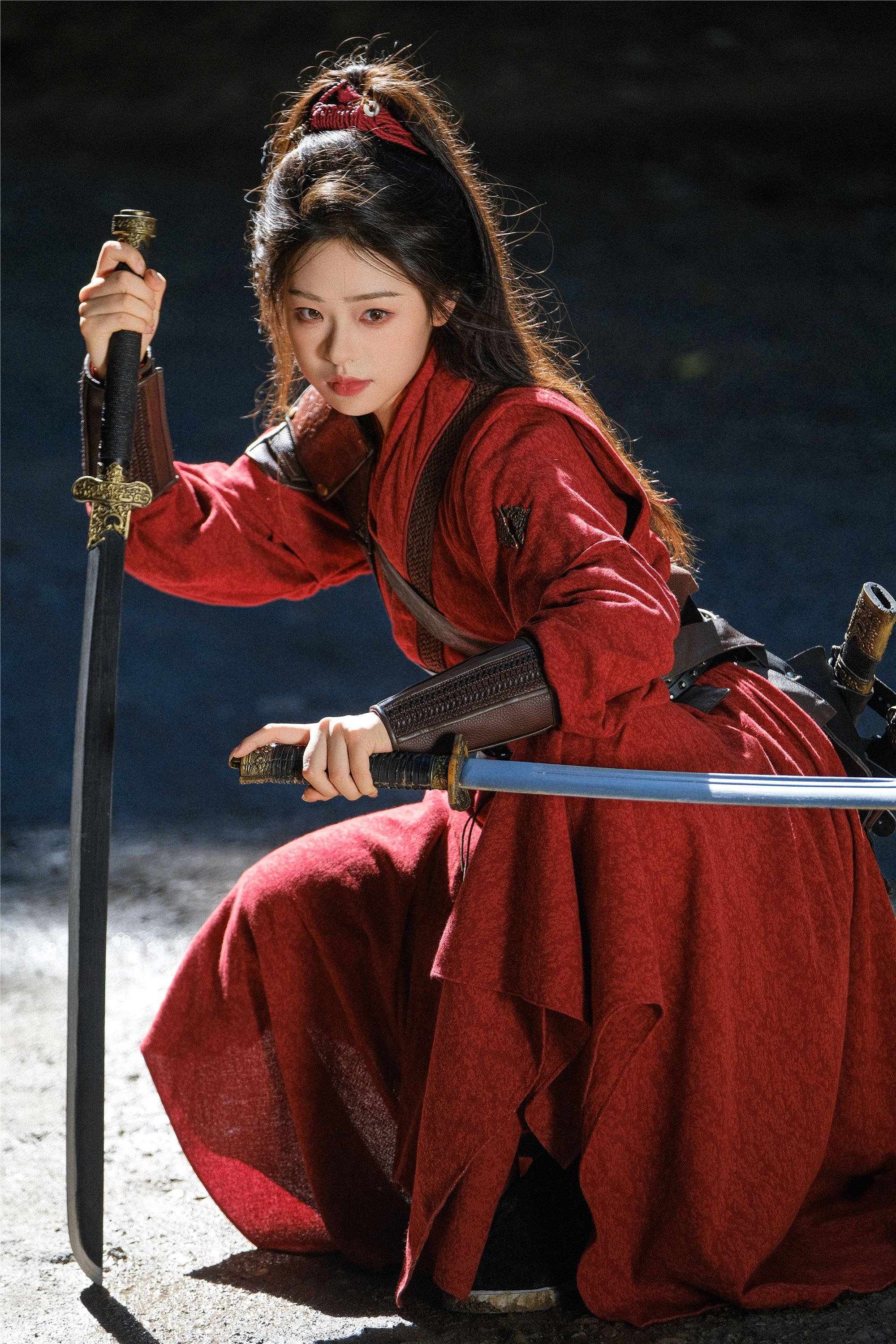 YITUYU艺图语 2025.02.03 清风作剑 瑶瑶